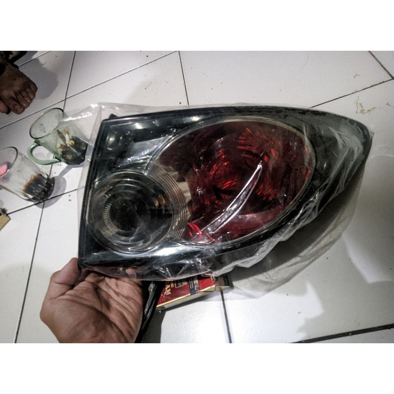 Stoplamp lampu belakang Mazda 6 2004 2005 2006 2007 original