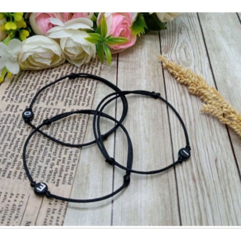 Gelang Inisial Huruf Bulat Pipih Gelang Polos Hitam Gelang Tali Hitam Gelang Tali Satin 1 mm