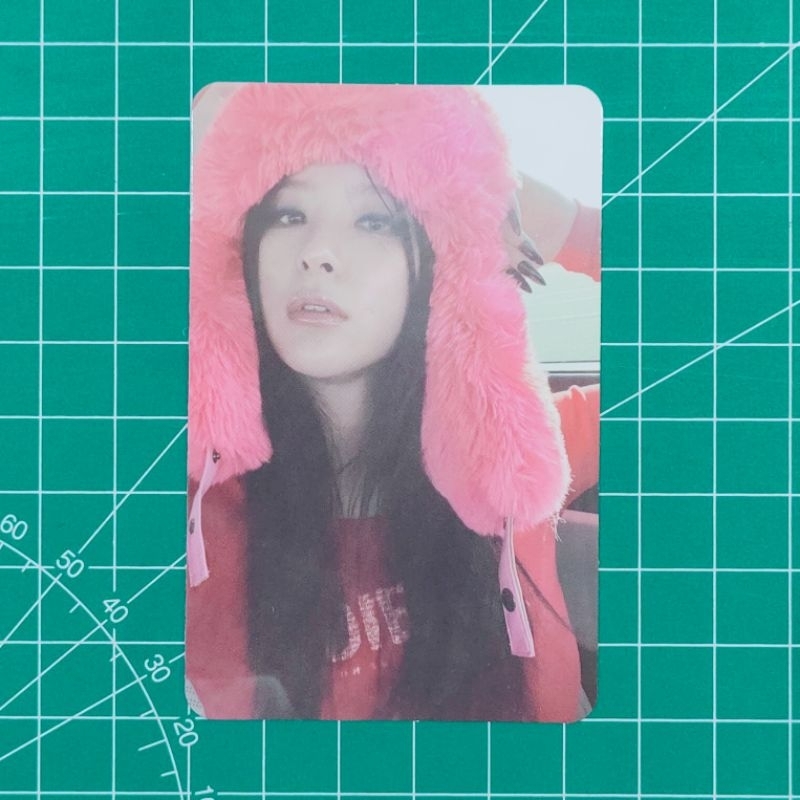 RED VELVET SEULGI "THE REVE FESTIVAL 2022 : BIRTHDAY" OFFICIAL PHOTOCARD