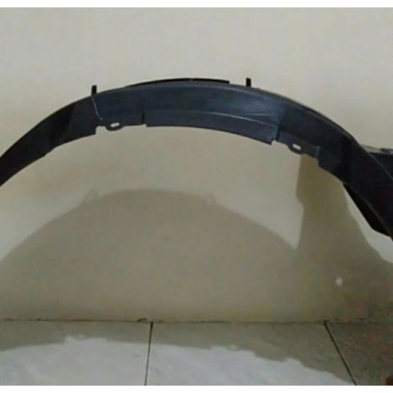 Linear Ban Depan Toyota Innova Reborn