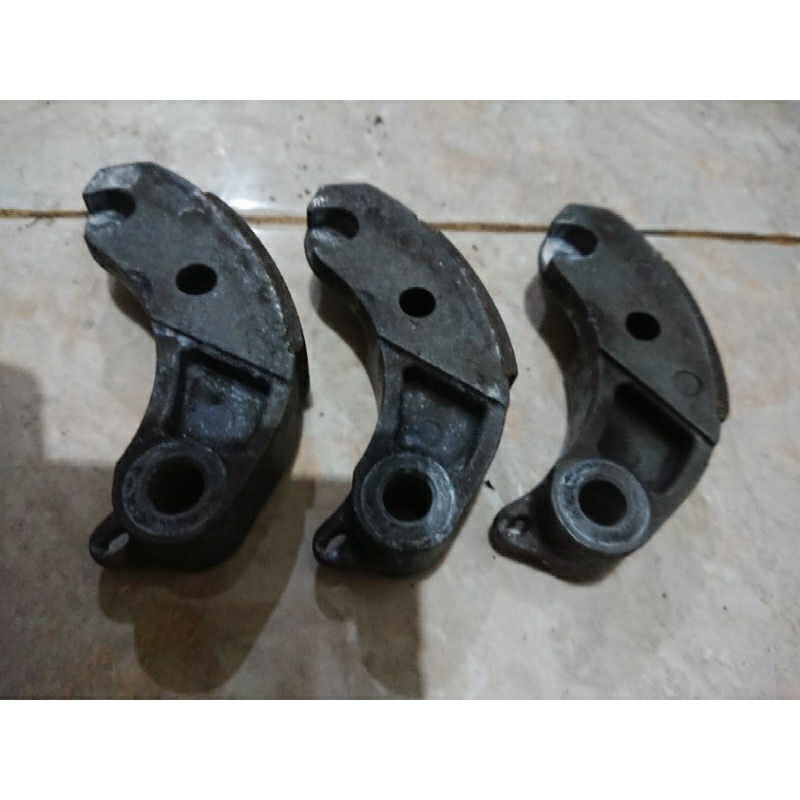 Kampas ganda Suzuki Hayate copotan