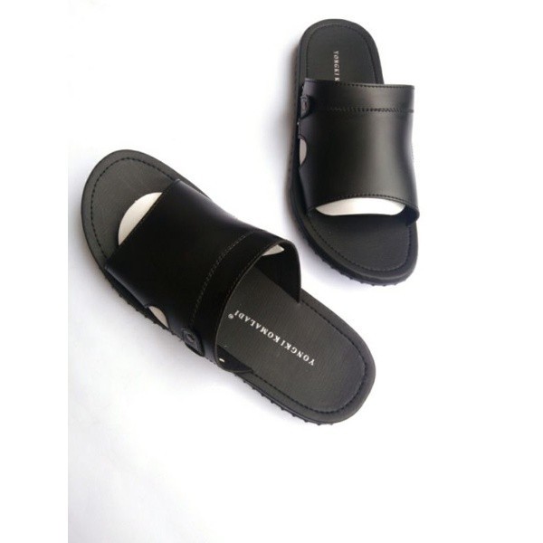 Sandal Pria Yongki Komaladi Terbaru Sandal Slip on yongki komaladi sandal pria Casual