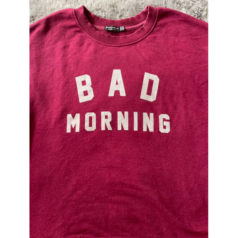 CREWNECK BERSHKA MAROON (preloved)