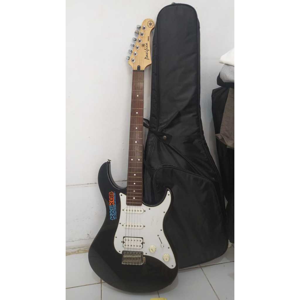 Yamaha Pacifica 112J Original