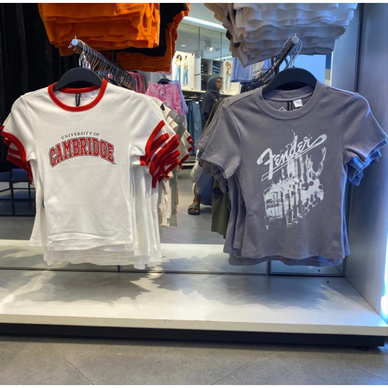 Kaos crop H&M Original Store