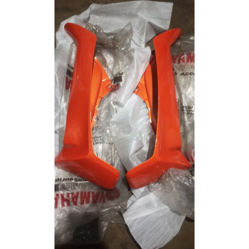 sayap luar fizr original warna oranye