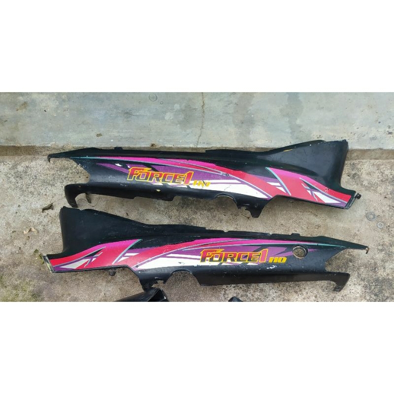 bodi belakang yamaha force1 poswan
