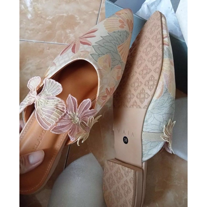 sepatu vaia klamby size 38