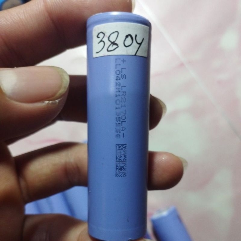 batrai 21700 merk lishen LS kapasitas 4000 mah