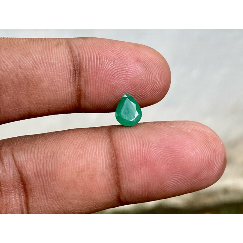 Batu Jamrud Brazil Natural Columbian Emerald zamrud Dim 7.5x6x4