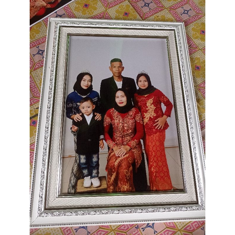 Cetak Foto + Bingkai A3+ 20R Bingkai Double
