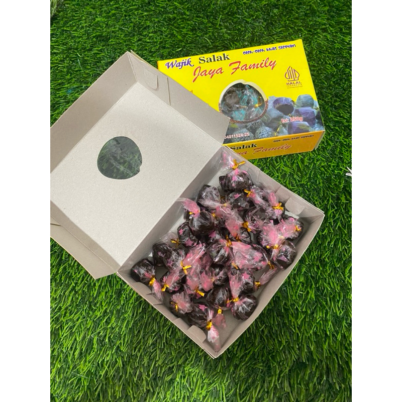 

Wajik salak khas magelang