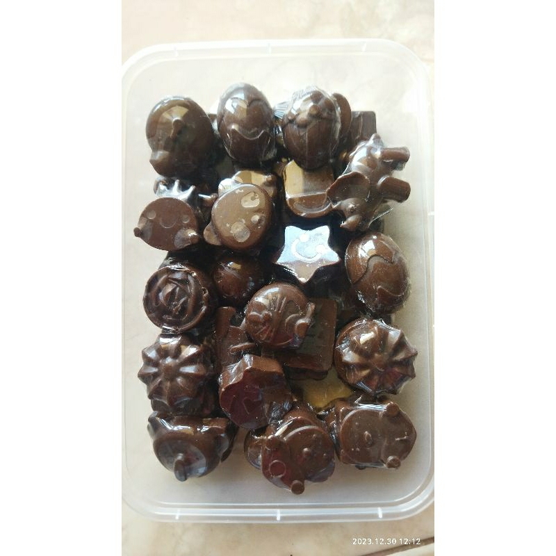 

coklat karakter isi 50 pcs