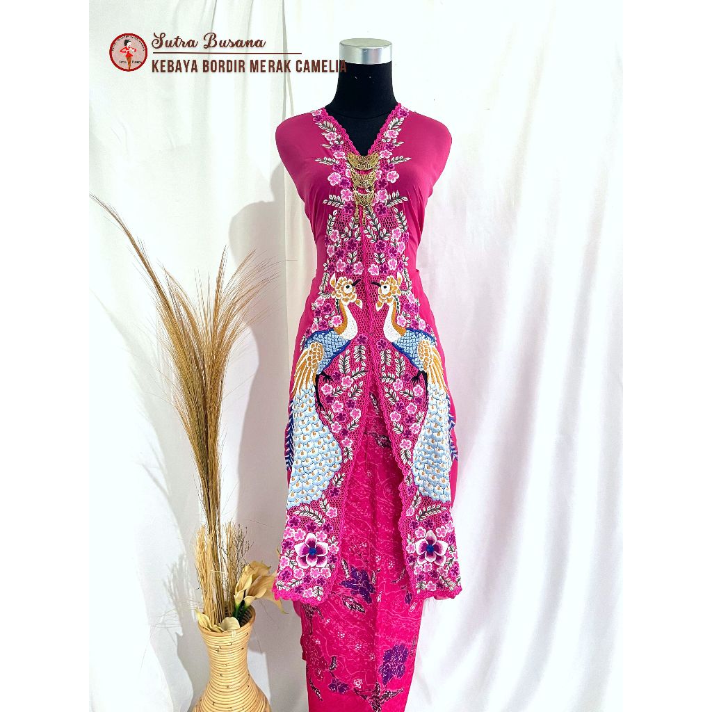 Pusat Bordir Tasikmalaya - Kain Long Kebaya Bordir Handmade Kebaya sifon Merak carmelia