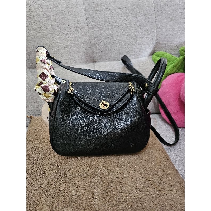 Preloved Enji Sling Bag Mini Black