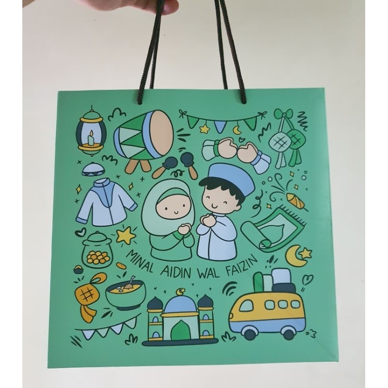 

(5 pcs) paperbag parcel lebaran tas jinjing eid mubarok paperbag idul fitri 24x24x24 cm