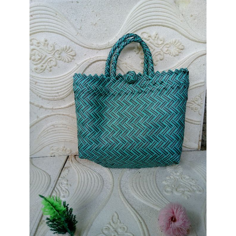 

tas souvenir kancing