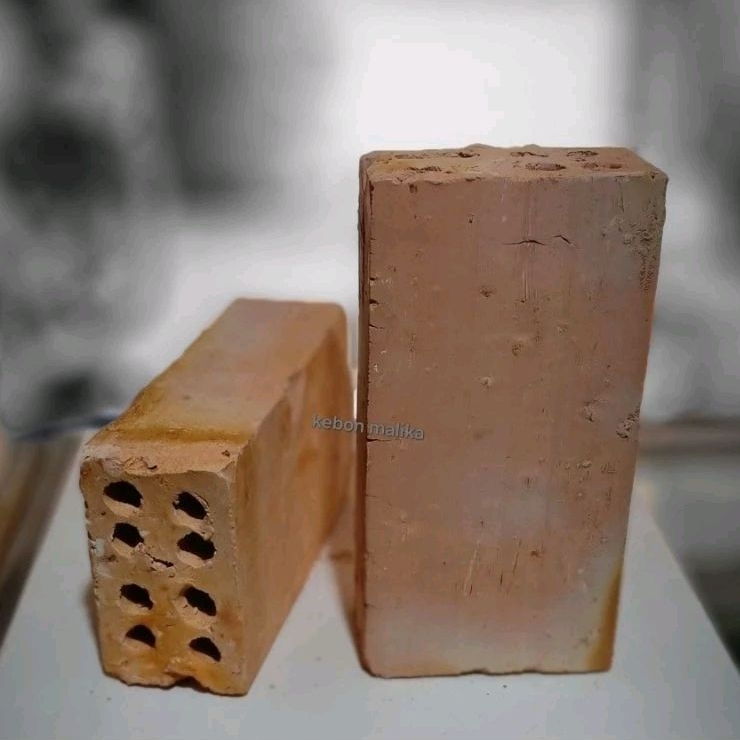 Batu bata press merah besar jumbo bolong 8