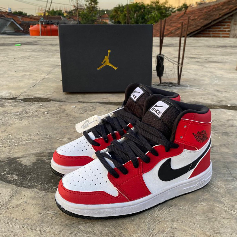 Sepatu Anak Air Jordan Red Black