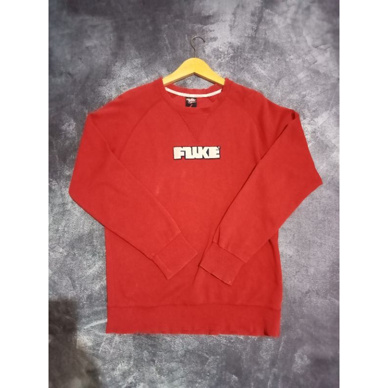 crewneck fluke merah second preloved