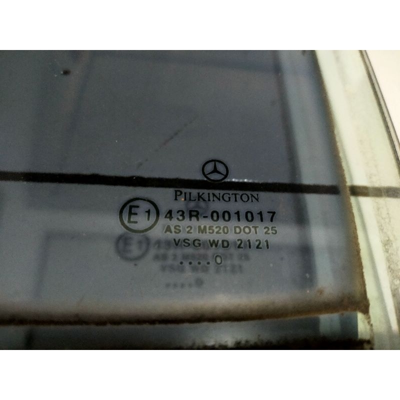 Mercedes W220 Kaca Pintu Belakang Kanan Copotan Original Perfect