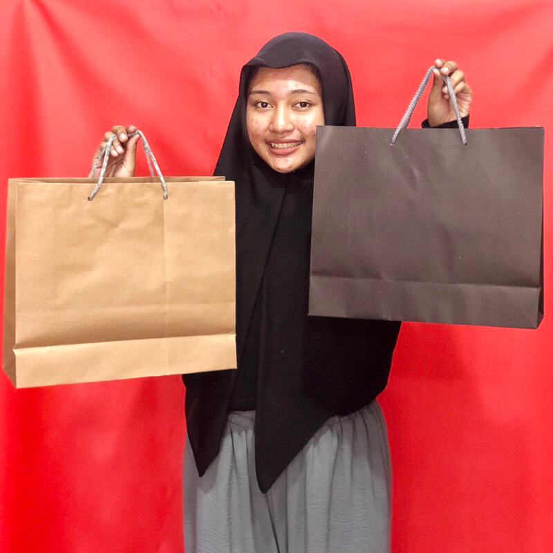 

Tas Kado Paperbag jombo hitam coklat polos Paper Bag Besar Jumbo ecofootwear.id