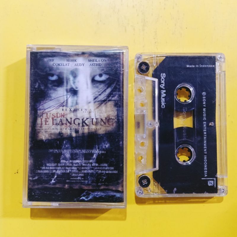 Kaset Ost TUSUK JELANGKUNG