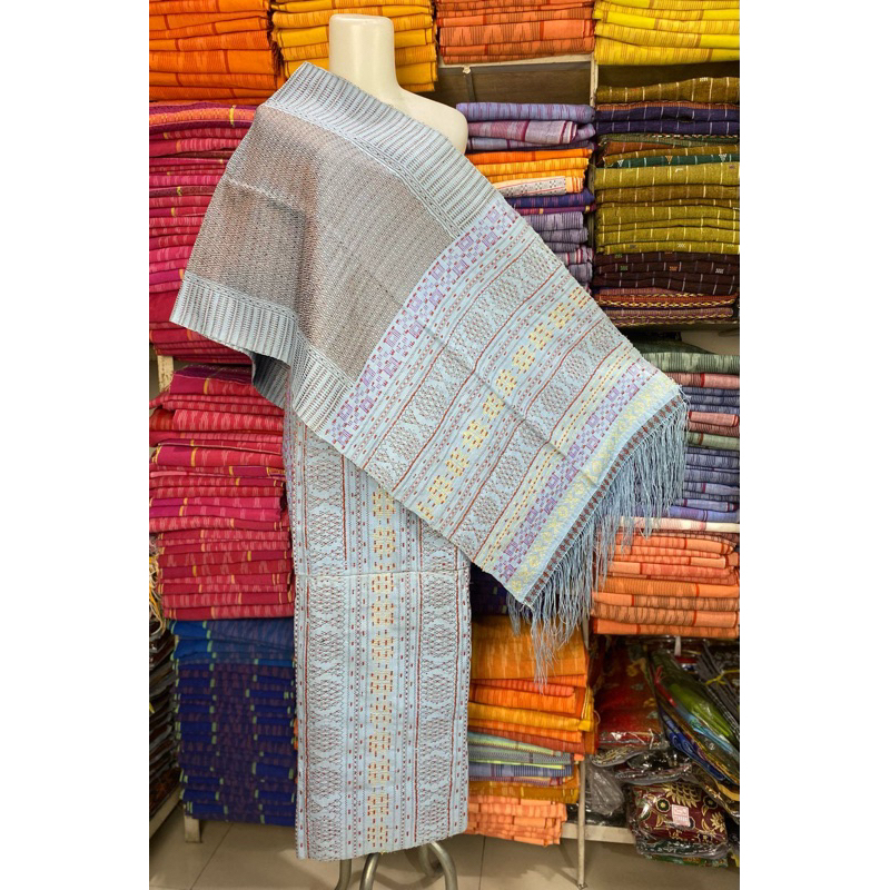 tumtuman tenun tangan asli