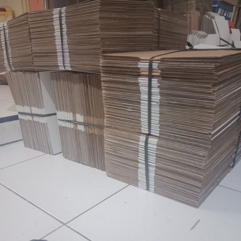

kardus packing ukuran 25x25x5