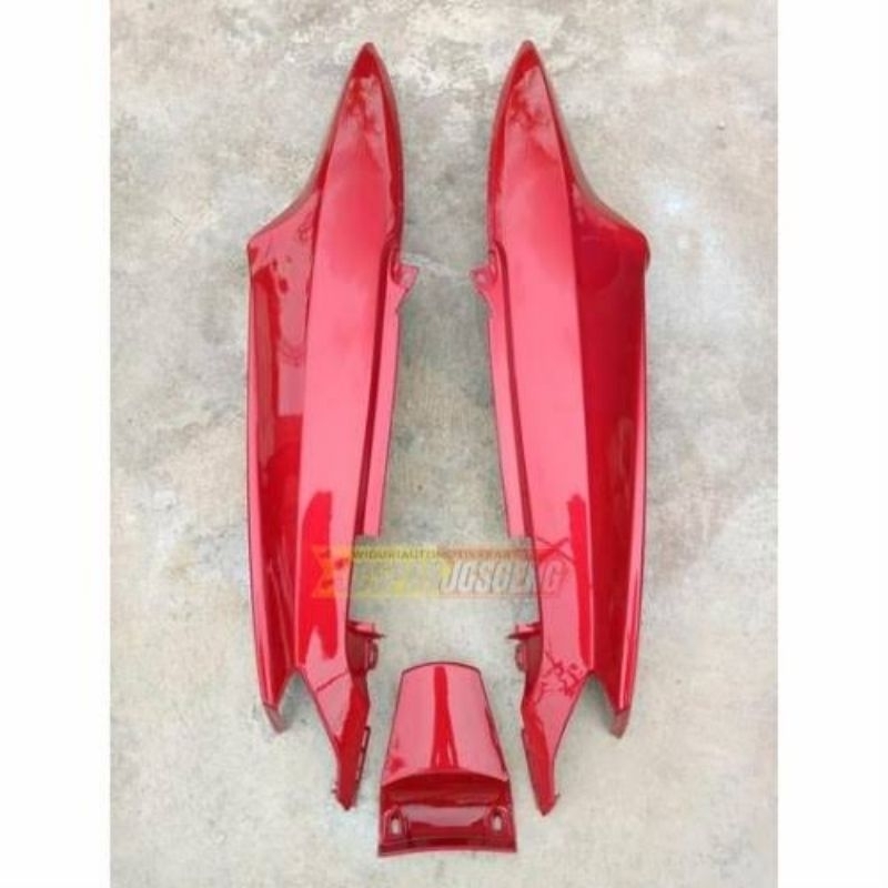body belakang Mio sporty merah body kanan kiri Mio sporty merah