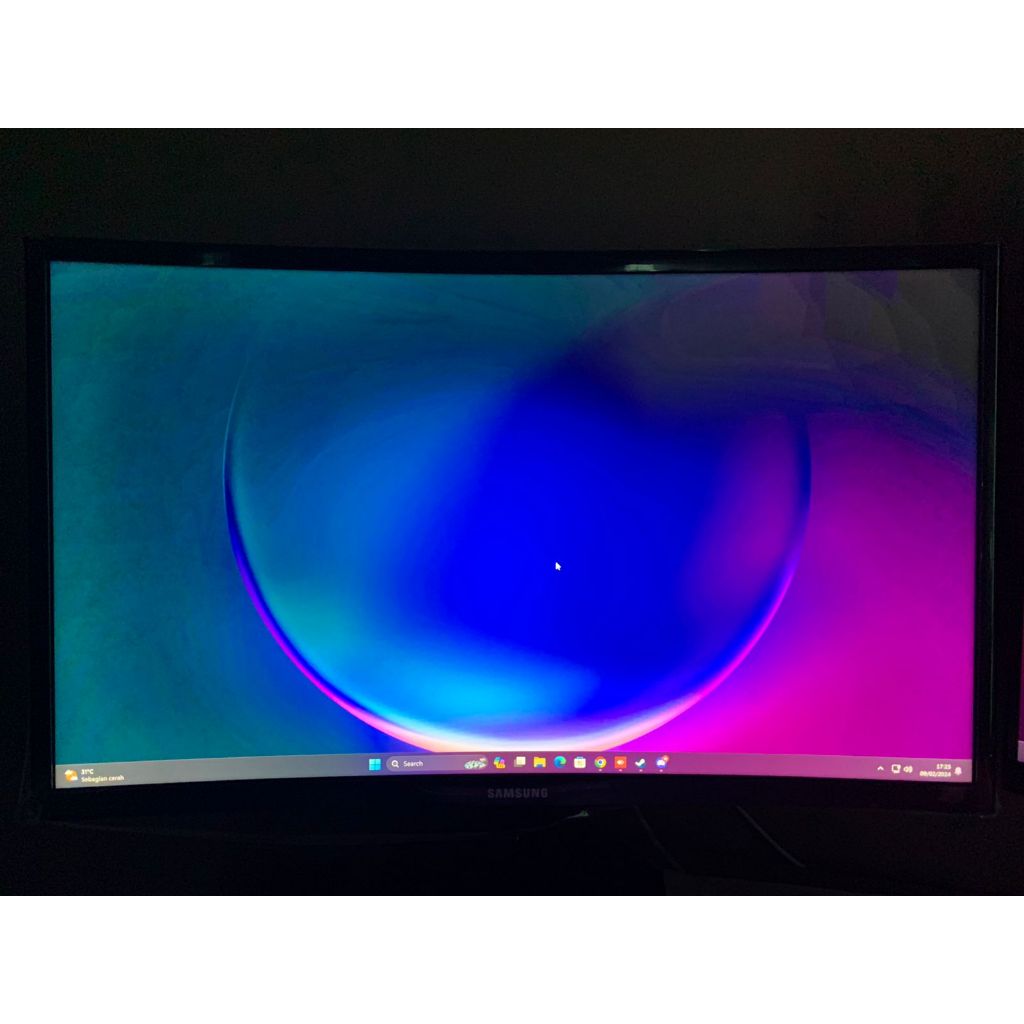 Samsung 24 Inch Curved CF390