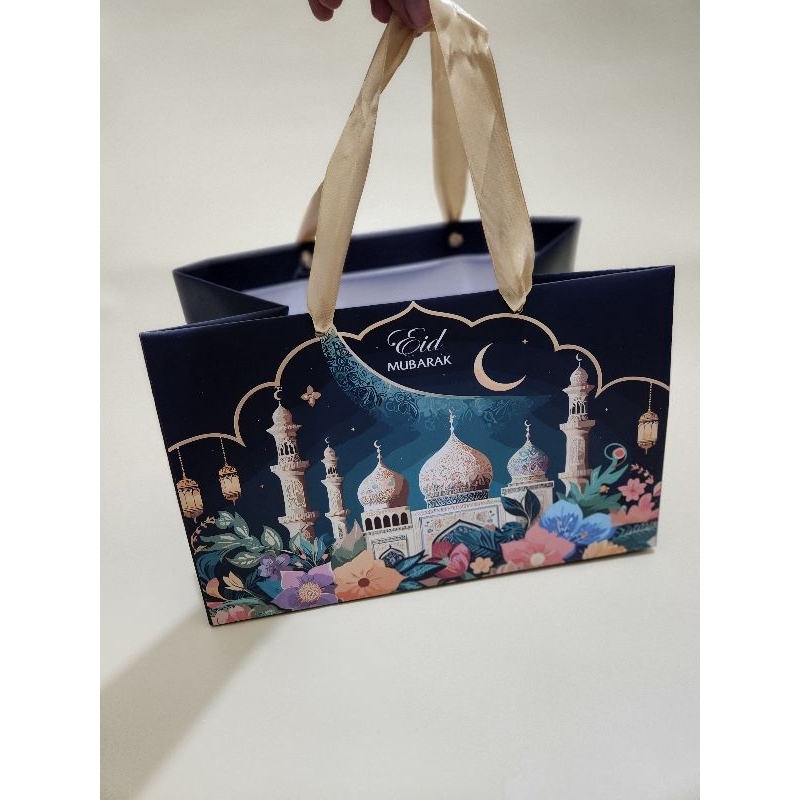 

paperbag lebaran biru