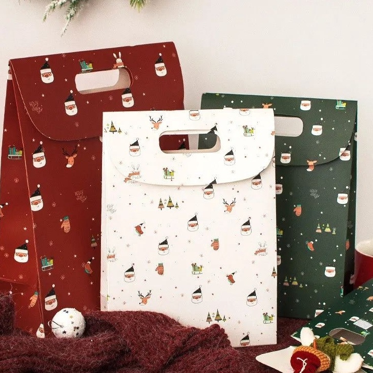 

Souvenir Membawa Pulang Potongan Perjalanan Anda PaperbagKantong Pattern Natal