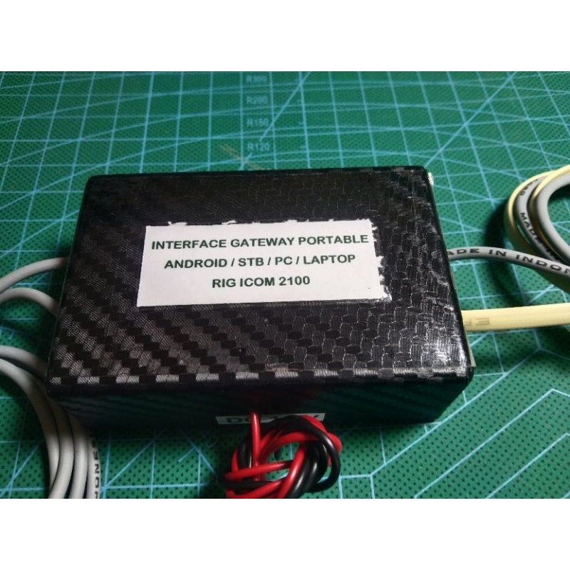 INTERFACE GATEWAY PORTABLE ZELLO / TEAMSPEAK 3 / MUMBLE RIG ICOM 2100