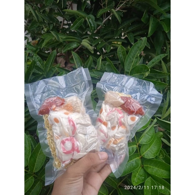 

Seblak Instan Seblak Frozen Toping Premium 7 Toping Seblak Kering