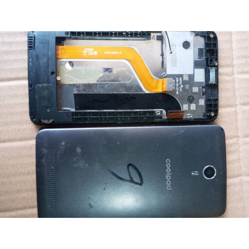 Lcd Tc Hp Coolpad E570 minus Tc Retak Sentuh normal