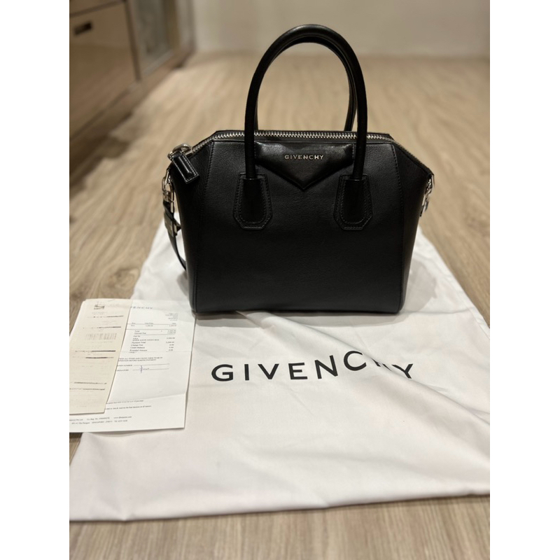 Givenchy antigona black lambskin Autenthic