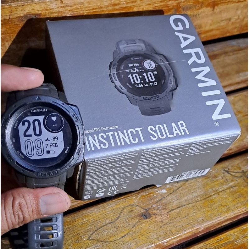 Garmin Instinct Solar second