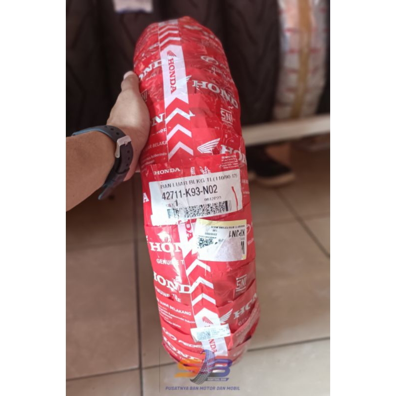 Ban Belakang Scoopy AHM 110/90 Ring 12 Tubeless