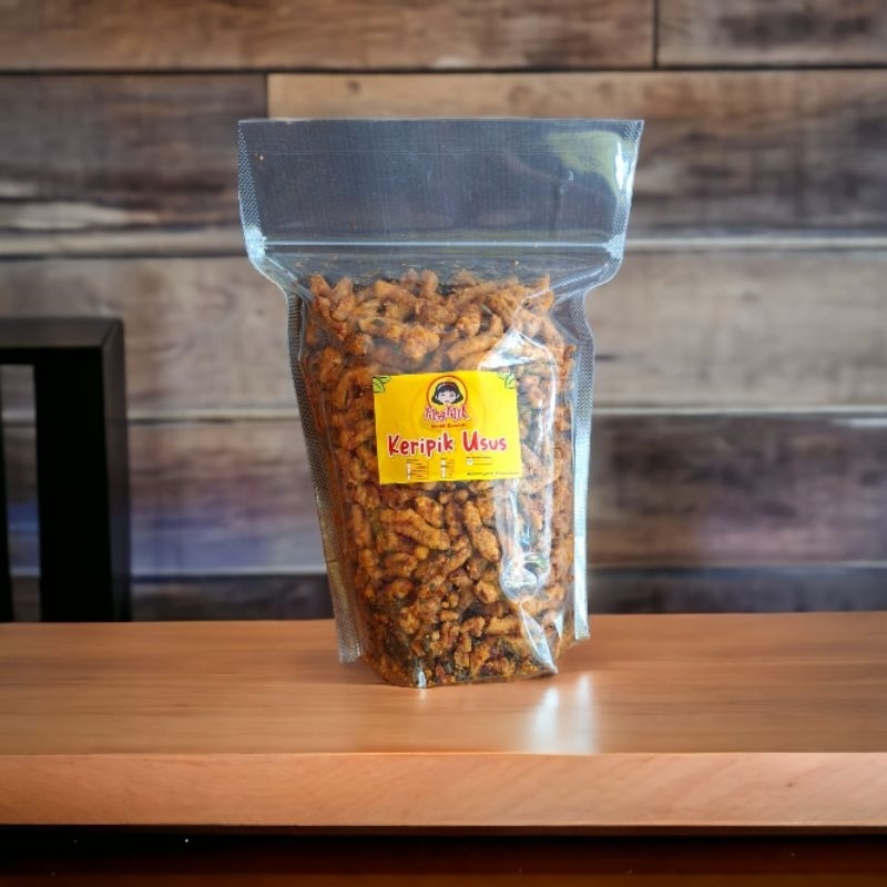 

MaMiL Keripik usus pedas daun jeruk