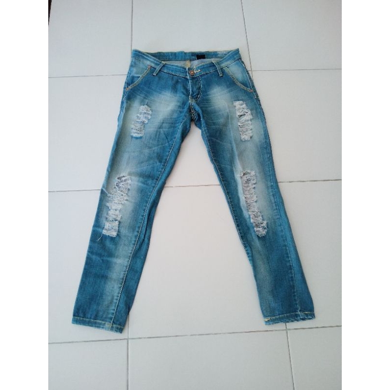 preloved celana jeans cewek / celana denim cewek / celana jeans robek robek