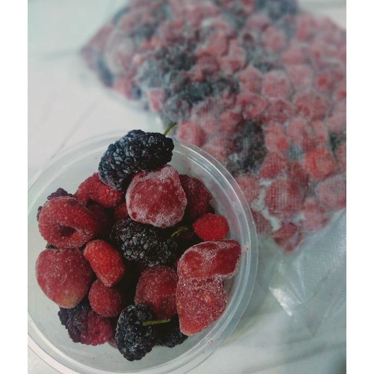 

COD FROZEN MIX BERRY MIX BERRIES RASBERY MiX 5GR