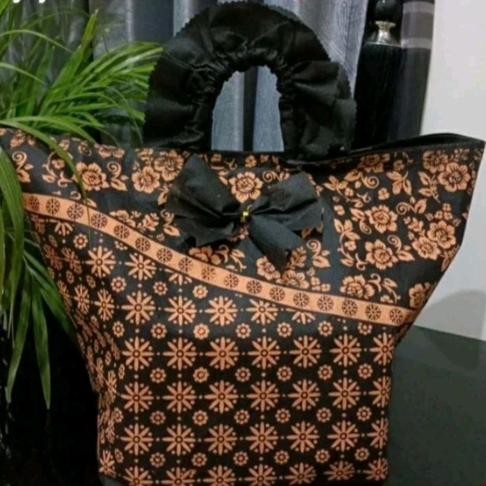 

Tas Hajatan Batik UK Dus 20-22 (1lusin @12pcs)