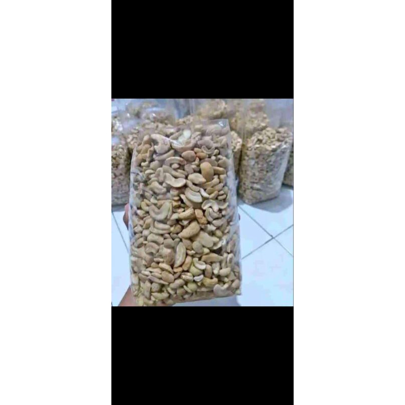 

kacang mete mentah
