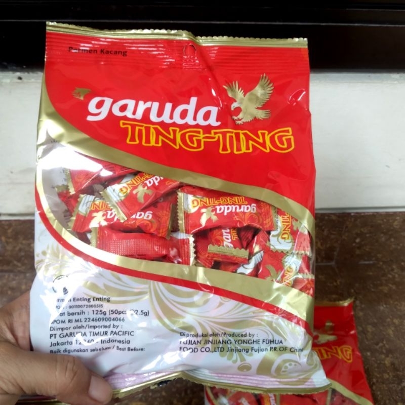 

Garuda Ting Ting Permen Kacang 1 pak isi 50 butir berat 125 gram