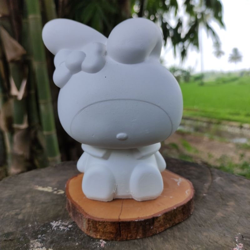 patung gypsum lukis celengan Melodi