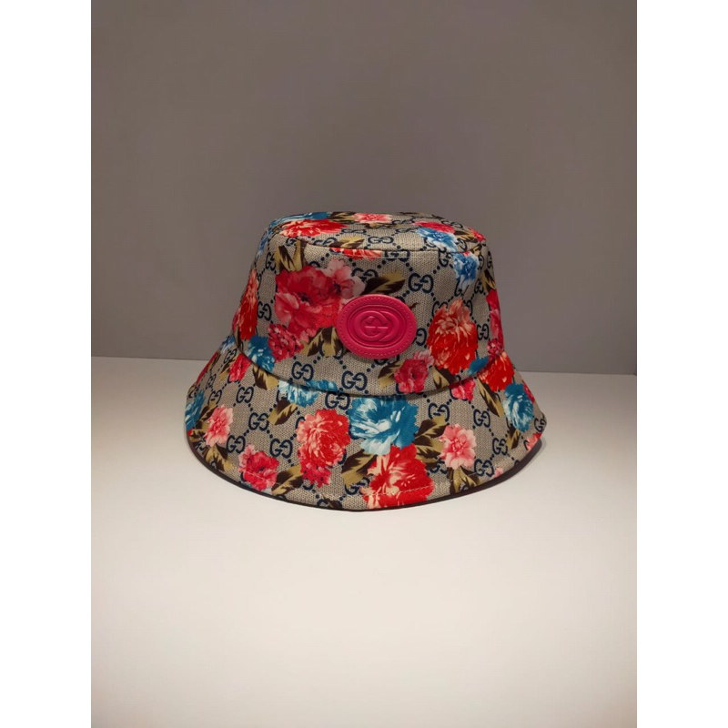 Topi bucket gc11 logo motif bunga