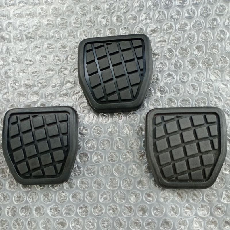 KARET PEDAL AVANZA /CARRY/KIJANG/KARET PEDAL ATAU REM UNIVERSAL