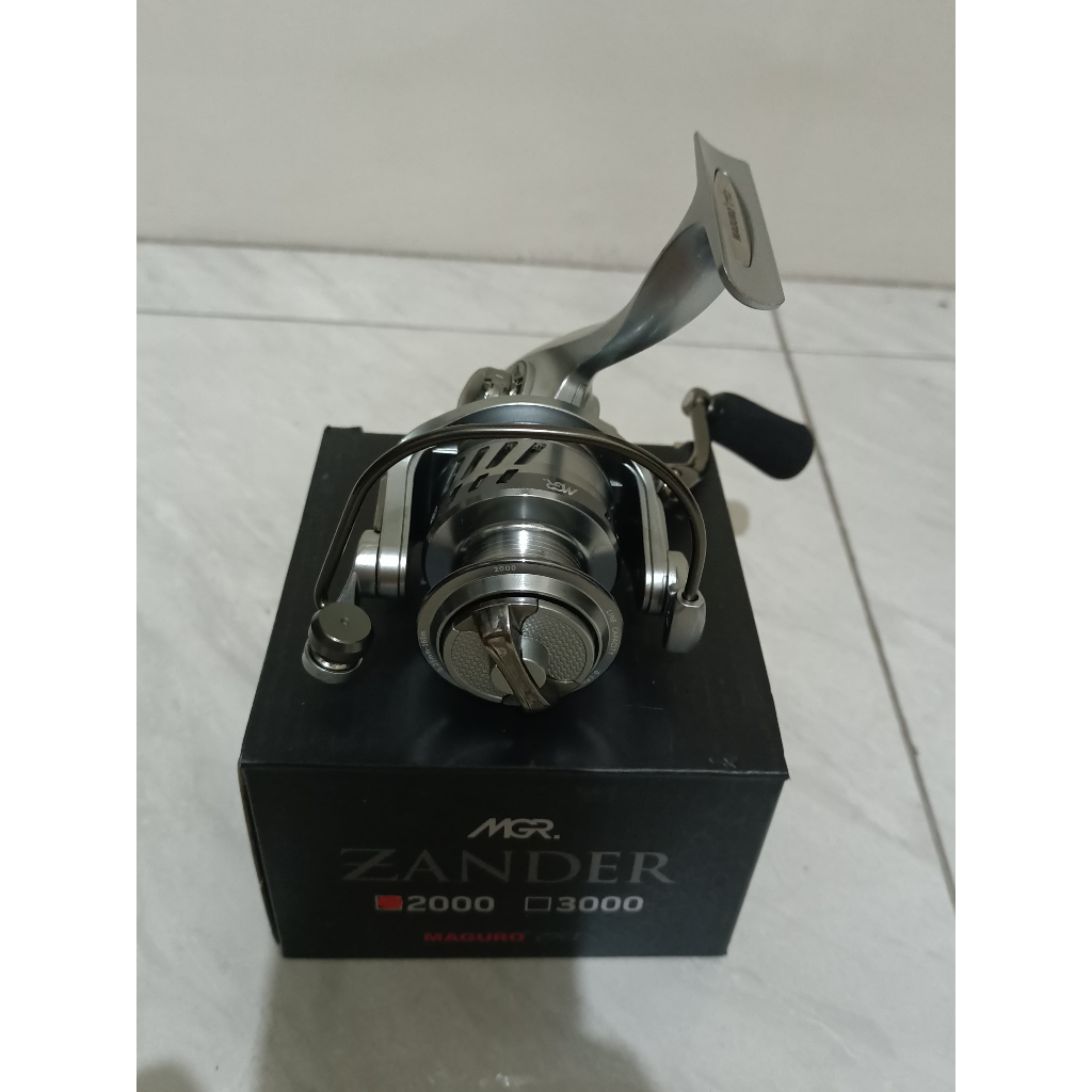 REEL MAGURO ZANDER 2000