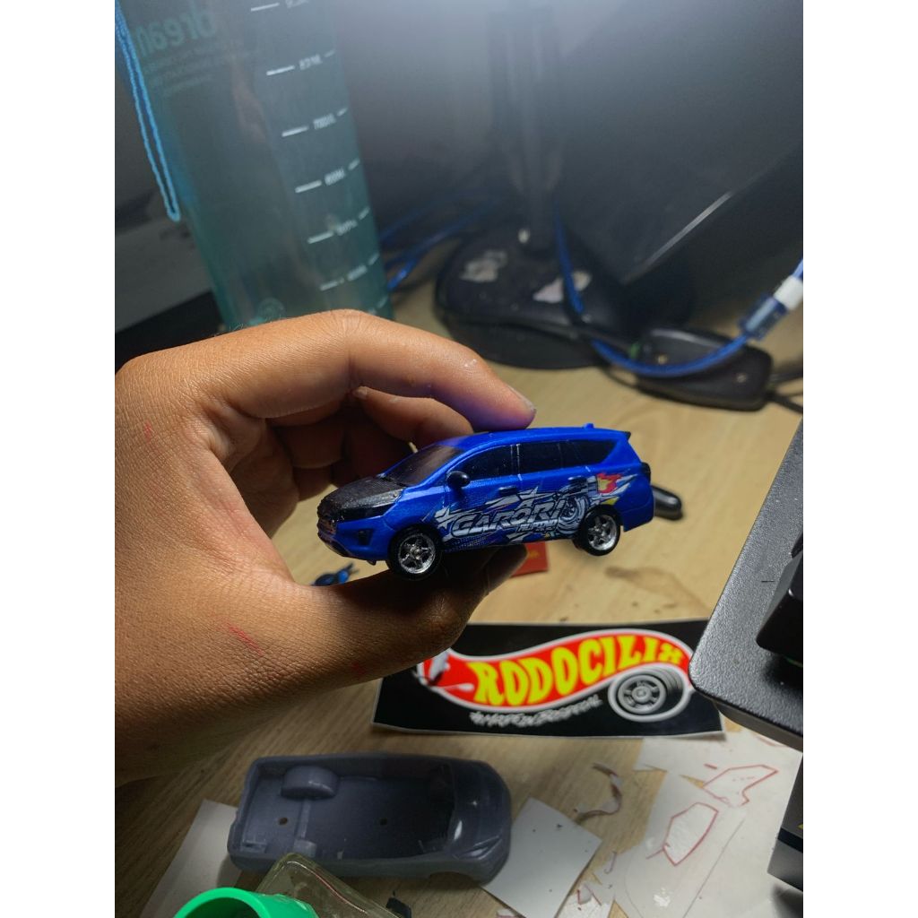 Diecast innova reborn skala 1:63 3d printing